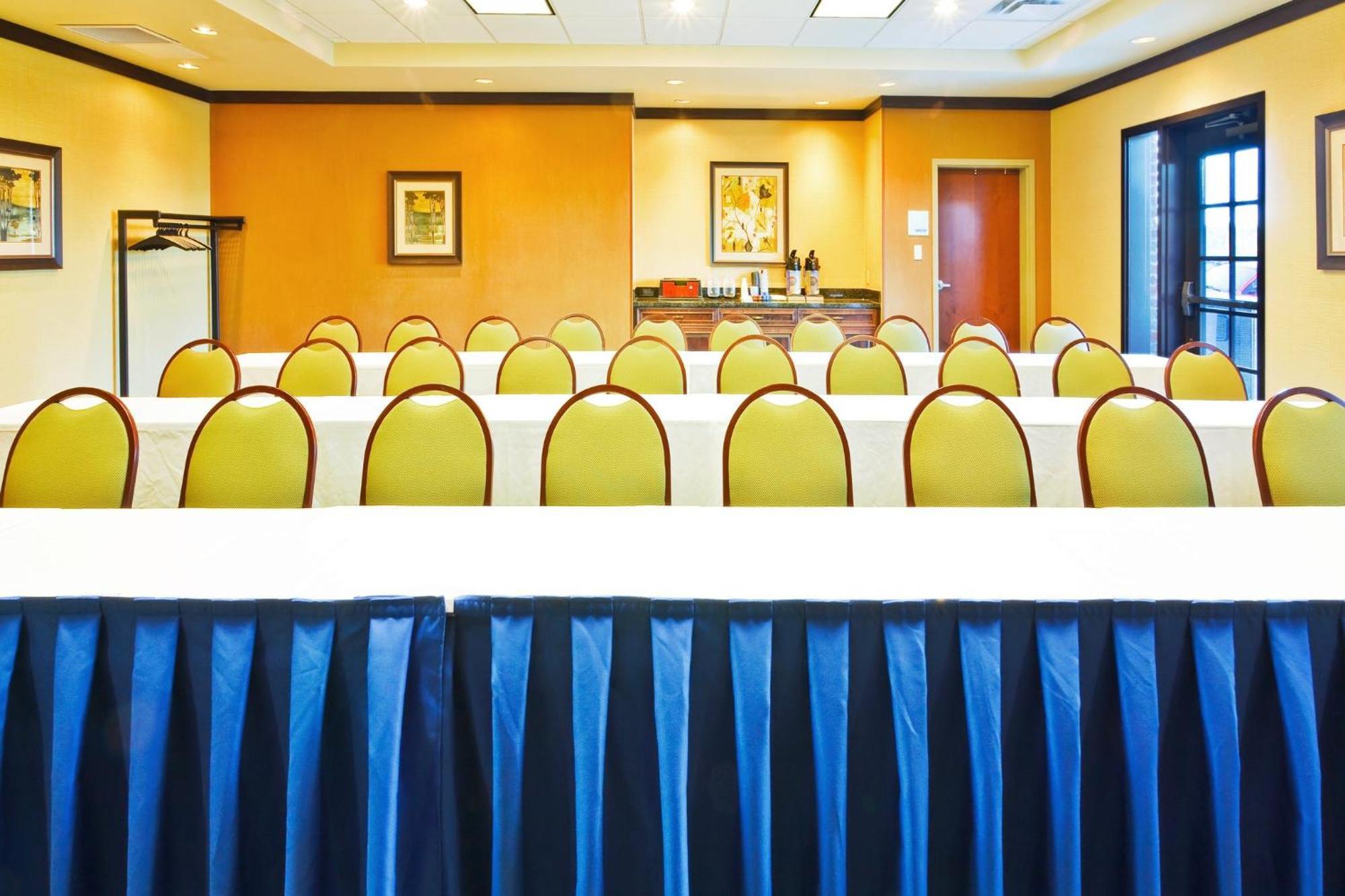 Holiday Inn Express Hotel & Suites Ooltewah Springs - Chattanooga By Ihg Luaran gambar